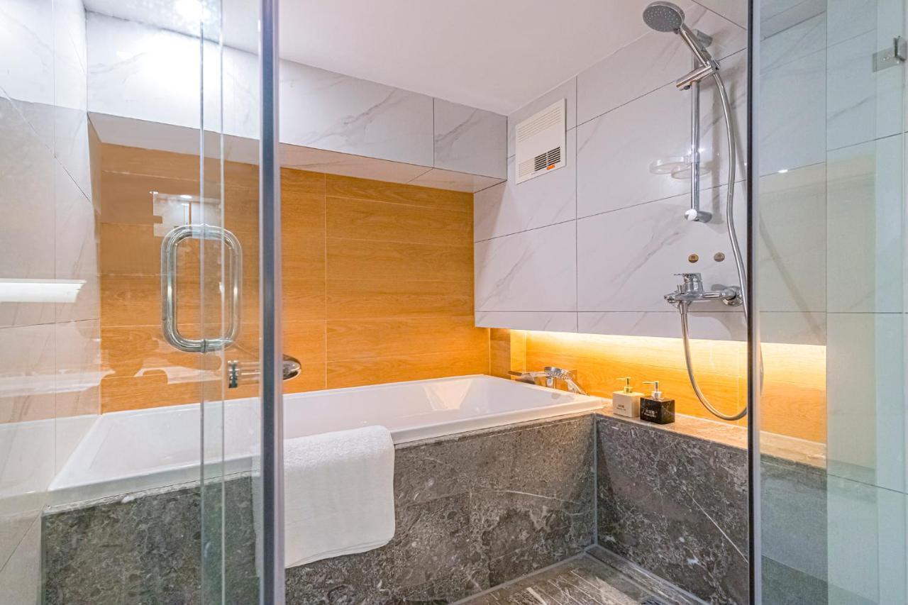 Kunming Dianchi Mideel International Apartment - South Asian Style Fuhai Metro Dış mekan fotoğraf